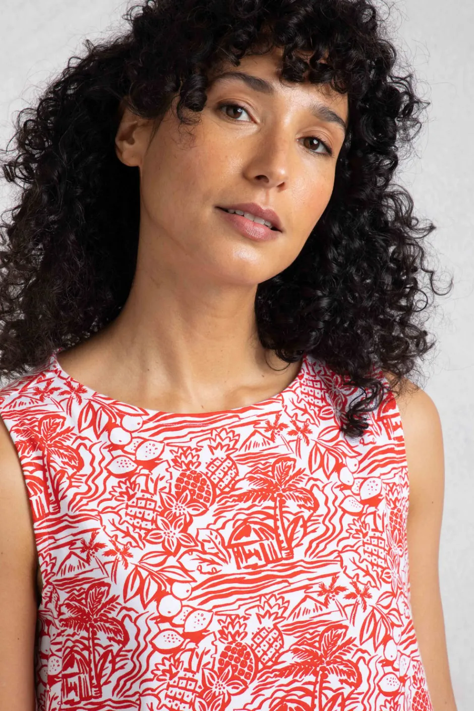 Weird Fish Dresses|Adenea Organic Cotton Jersey Shift Dress Rich Red