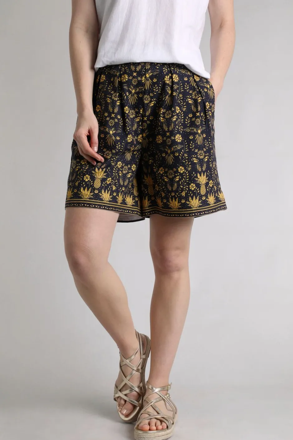 Weird Fish Shorts|Linen|Aloha Linen Rich Printed Shorts Ink