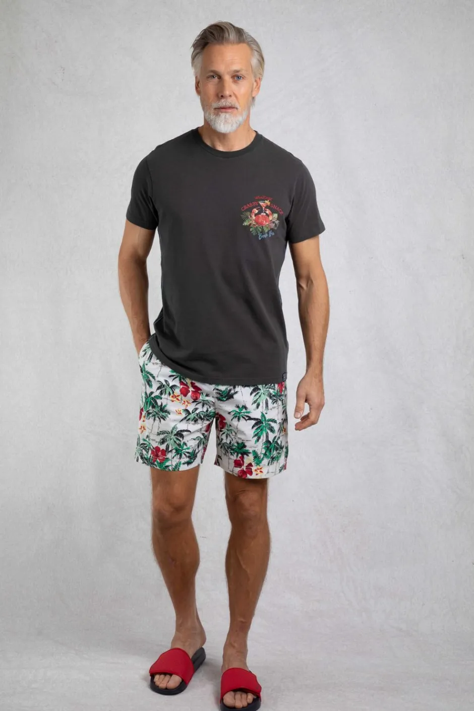 Weird Fish T-Shirts|Crabby Shack Back Print Graphic T-Shirt Washed Black