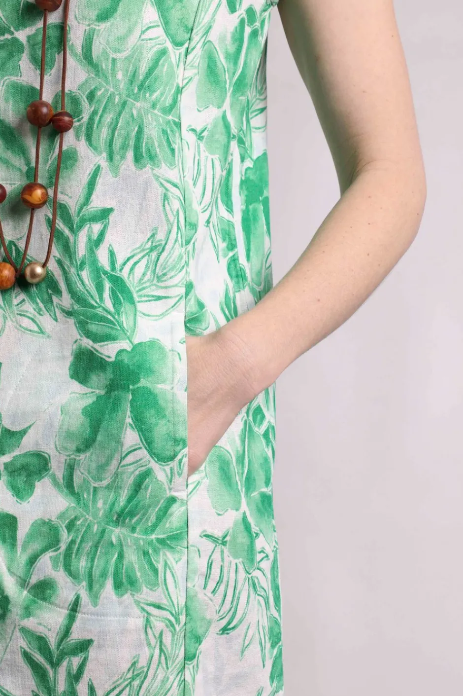 Weird Fish Dresses|Linen|Dayna Linen Rich Printed Shift Dress Evergreen