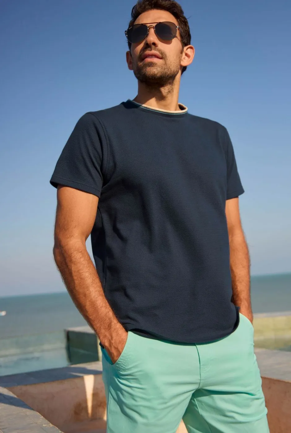 Weird Fish T-Shirts|Harris Organic Cotton Textured Crew Neck T-Shirt Navy Blue