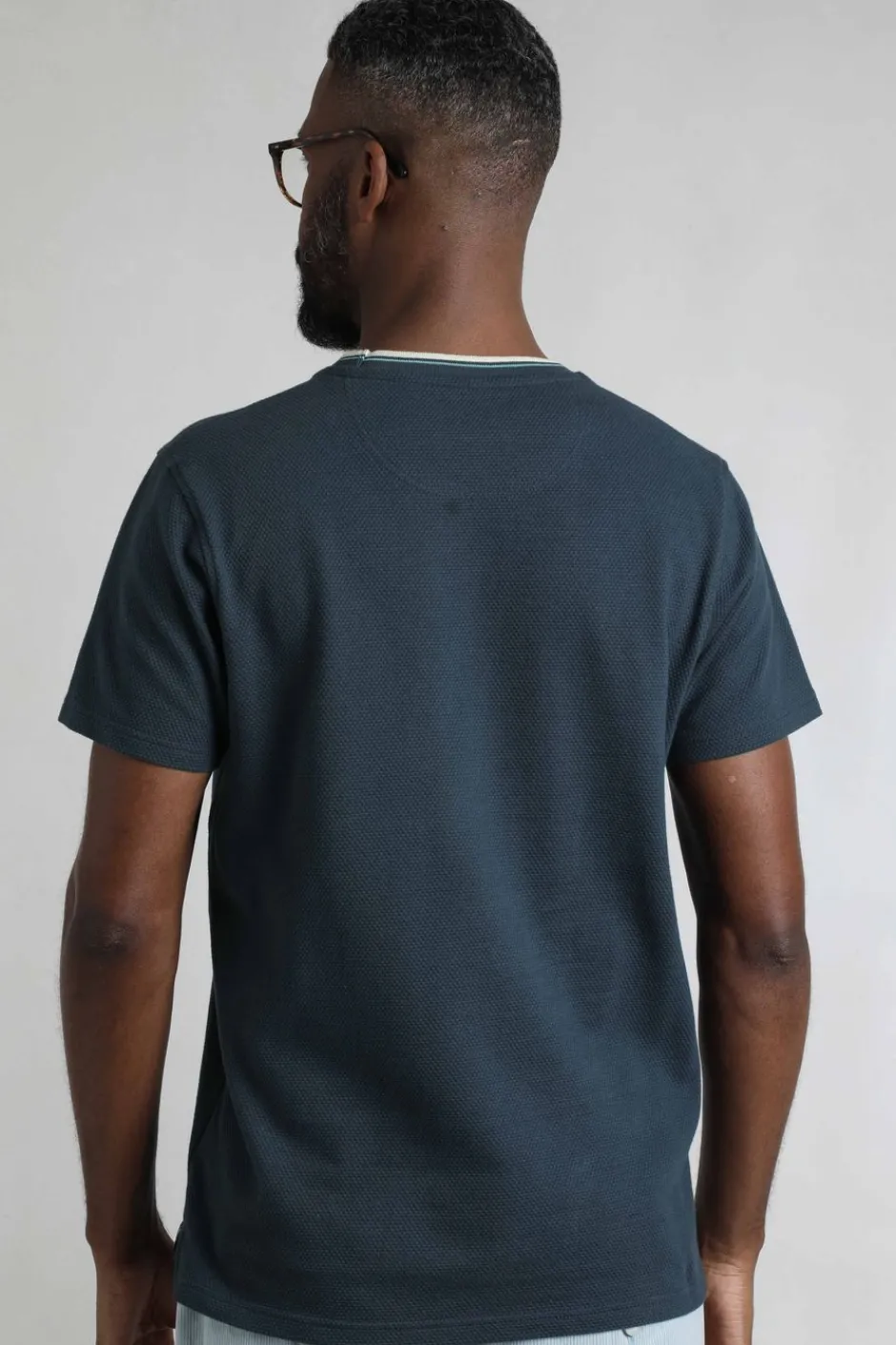 Weird Fish T-Shirts|Harris Organic Cotton Textured Crew Neck T-Shirt Navy Blue
