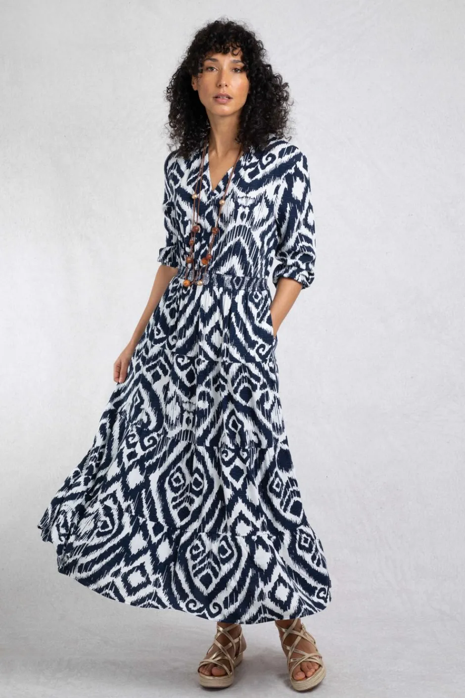 Weird Fish Dresses|Himanshee Lenzing EcoVero™ Printed Viscose Maxi Dress Indigo
