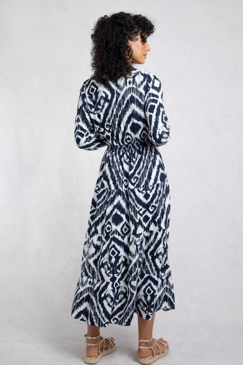 Weird Fish Dresses|Himanshee Lenzing EcoVero™ Printed Viscose Maxi Dress Indigo