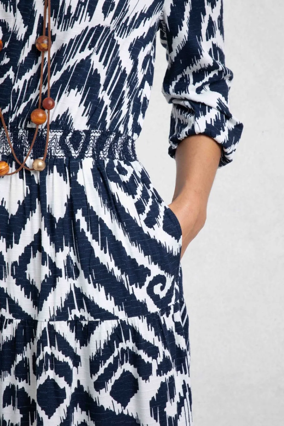 Weird Fish Dresses|Himanshee Lenzing EcoVero™ Printed Viscose Maxi Dress Indigo
