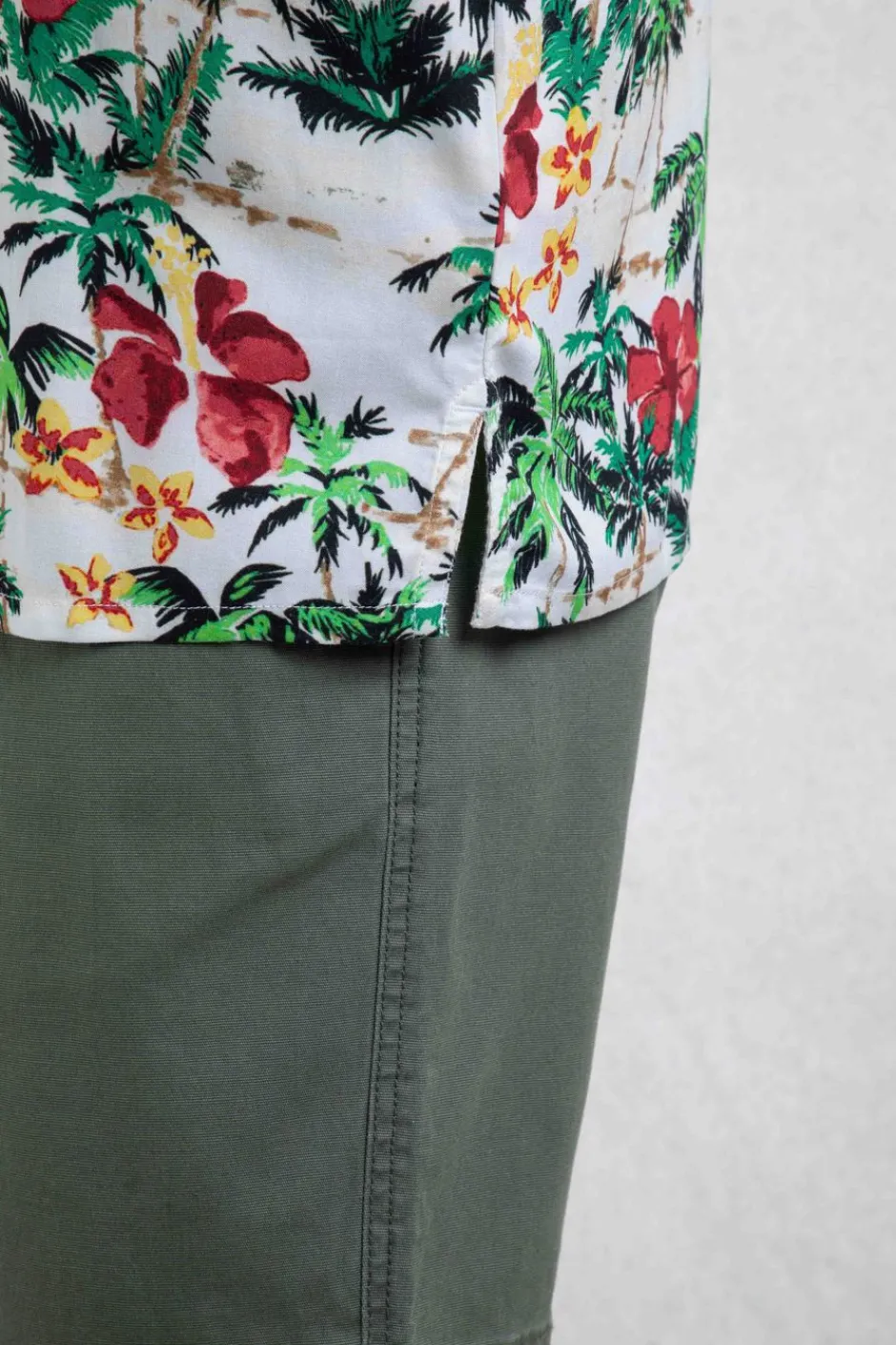 Weird Fish Shirts|Holborn Eco Viscose Hawaiian Shirt Peapod