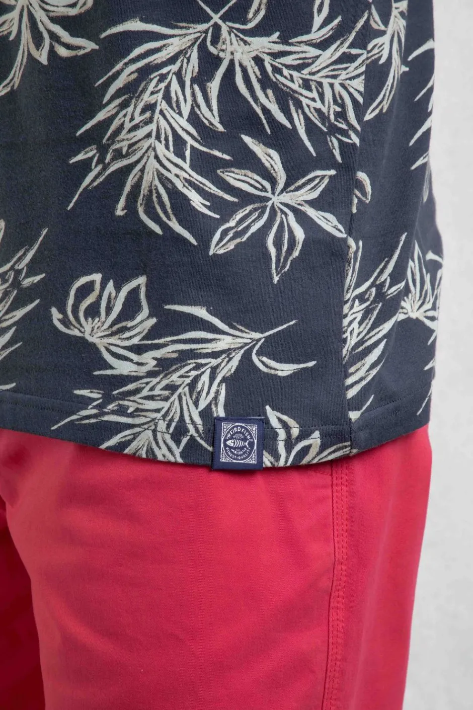 Weird Fish T-Shirts|Howes Organic Cotton Printed T-Shirt Navy