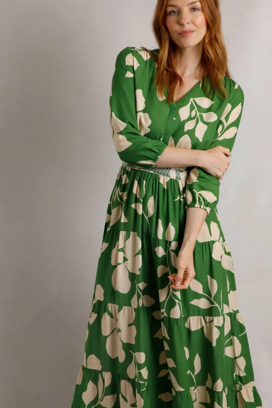 Weird Fish Dresses|Isha LivaEco™ Printed Viscose Dress Moss Green