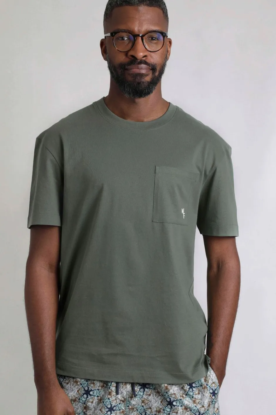 Weird Fish T-Shirts|Keaton Organic Cotton Super Soft Pocket T-Shirt Army Green