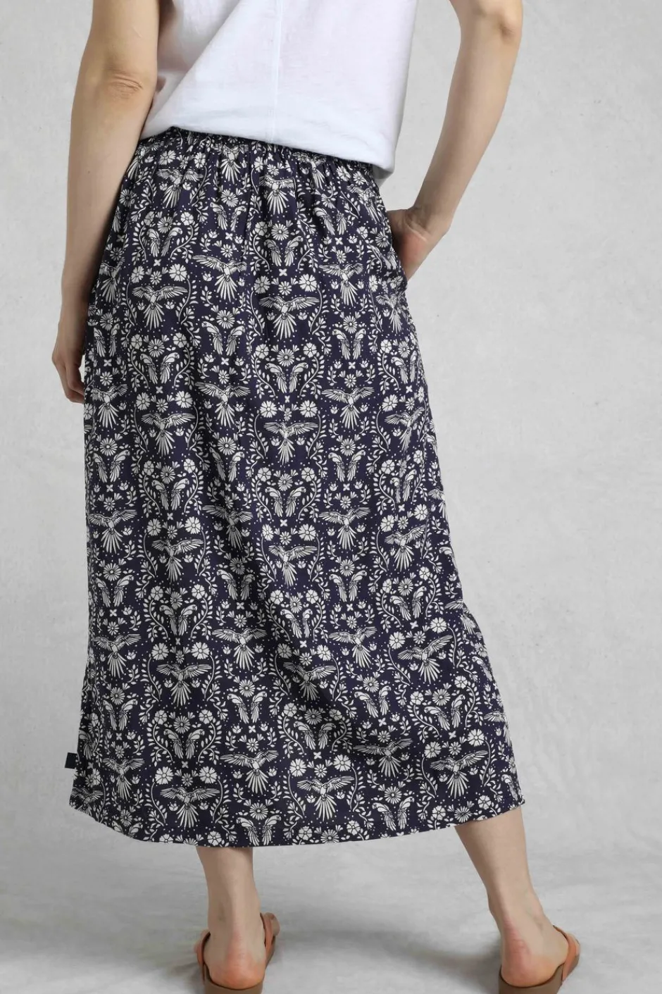 Weird Fish Skirts|Nina Livaeco™ Printed Viscose Midi Skirt Rich Navy