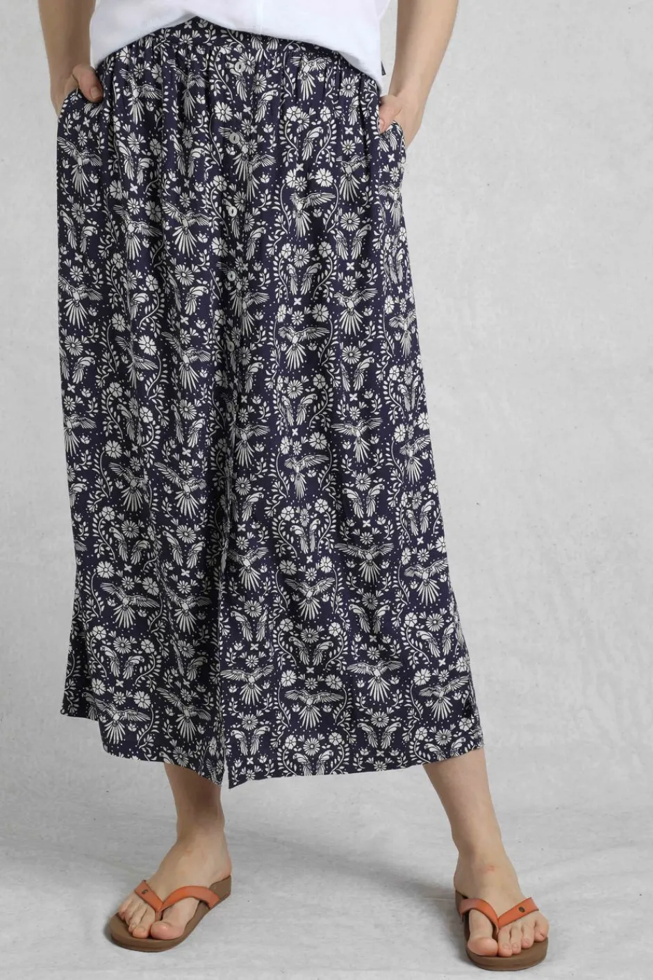 Weird Fish Skirts|Nina Livaeco™ Printed Viscose Midi Skirt Rich Navy