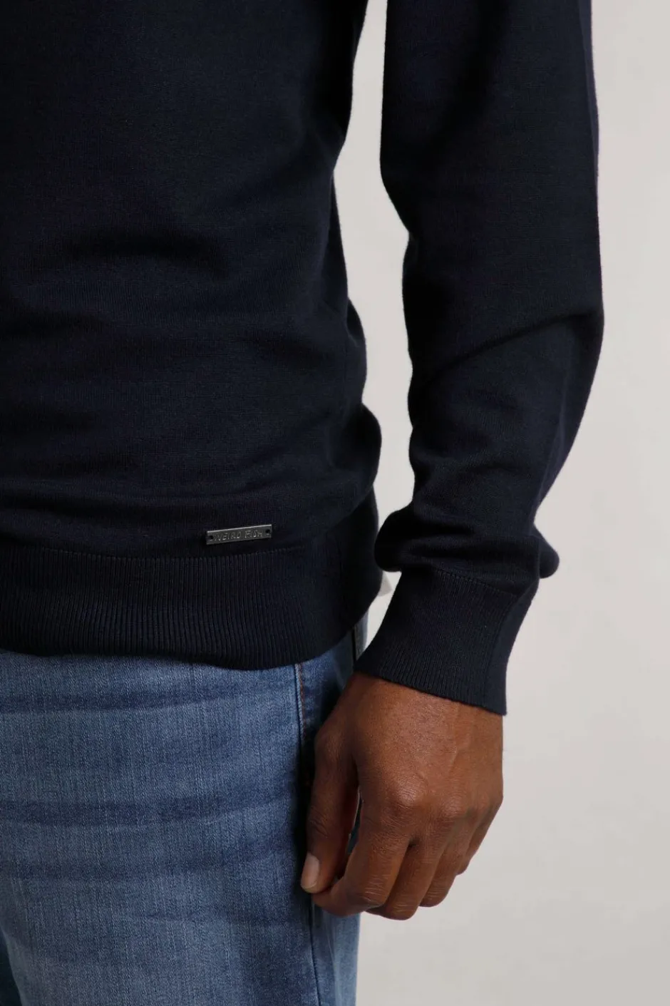 Weird Fish Jumpers & Knitwear|Noah Crew Neck Fine Knit Jumper Midnight