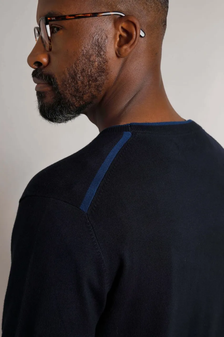Weird Fish Jumpers & Knitwear|Noah Crew Neck Fine Knit Jumper Midnight