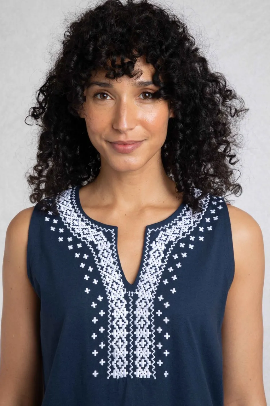 Weird Fish Tunics|Tops & T-Shirts|Tirtha Organic Cotton Embroidered Jersey Vest Navy