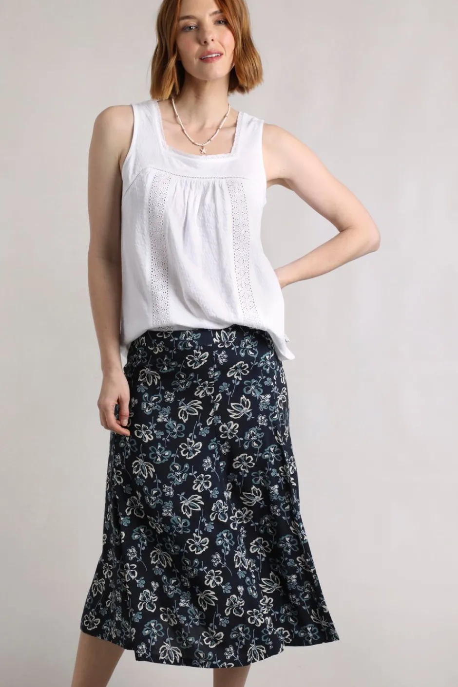 Weird Fish Skirts|Tiya Lenzing EcoVero™ Printed Viscose Midi Skirt Black Iris